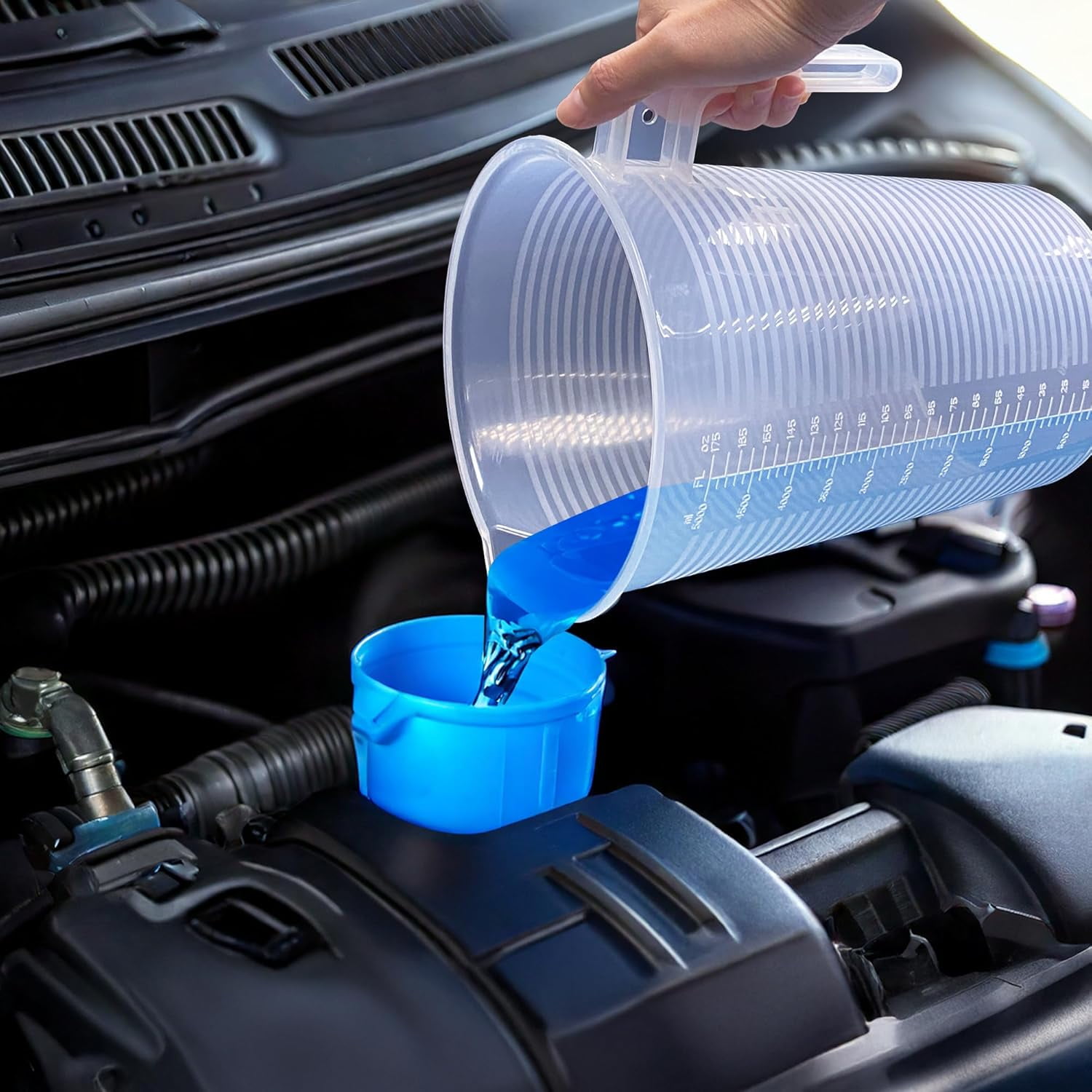 - Michelle 128-Ounce (1-Gallon, 4-Quart) Plastic Measuring Pitcher (2-Pack) - Image 5